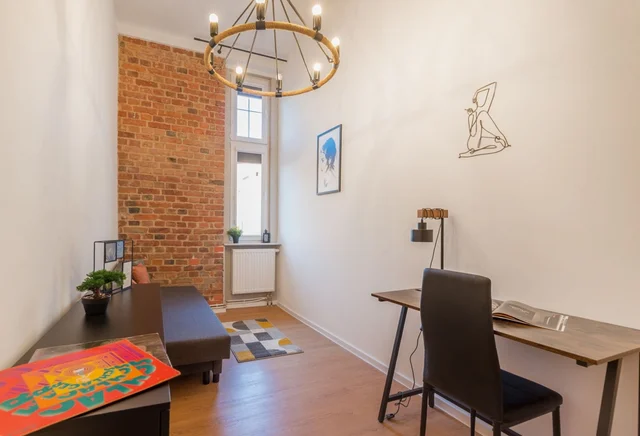 Pokój 6 przy ul. Gdyńskich Kosynierów 9,10,11 w Gdańsku