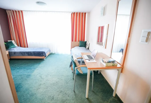 107 - Pokój Dwuosobowy Comfort 16m2 Tylko dla mężczyzn