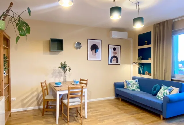 Two-room apartment close to Śródmieście