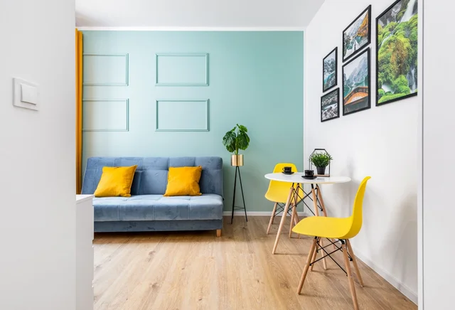 Простора квартира-студія по вул. Почтова 6