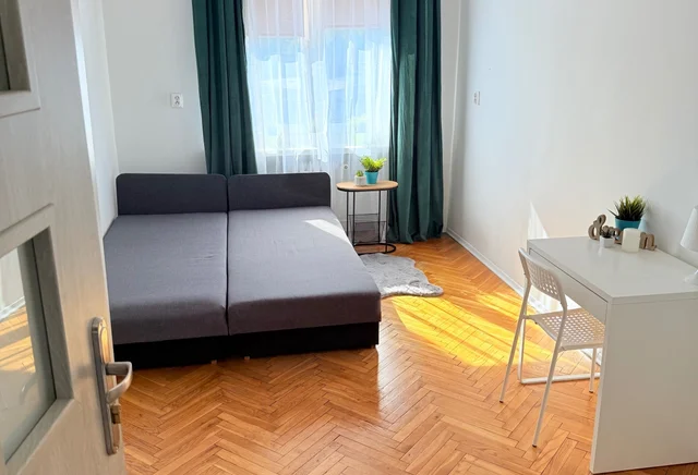 Pokój jednoosobowy nr 5 Oleska 19 - Wydział Lekarski 