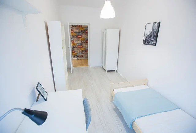 Pokój jednoosobowy nr 1 z balkonem, ul. Kościuszki 21