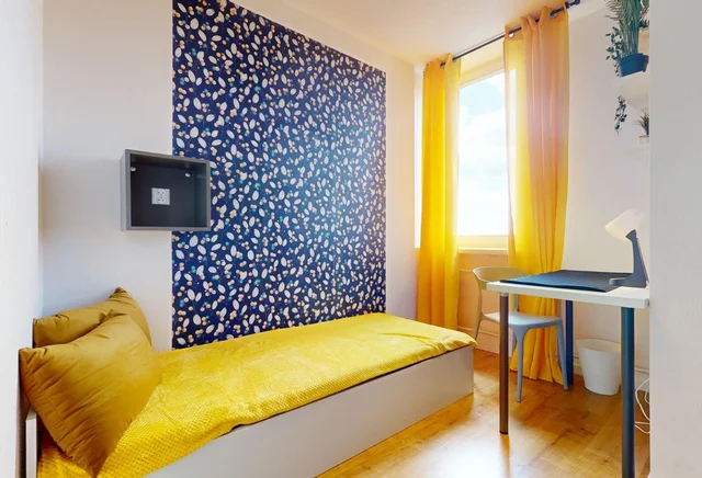 Single room #5 at ul. Malborska 2