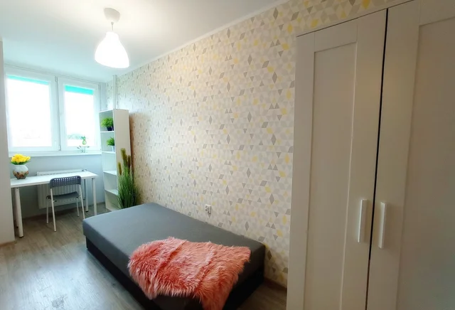 ZADZWOŃ PO AKTUALNĄ CENĘ 729920307 Pokój 1os nr 6, ul. Łączności 11