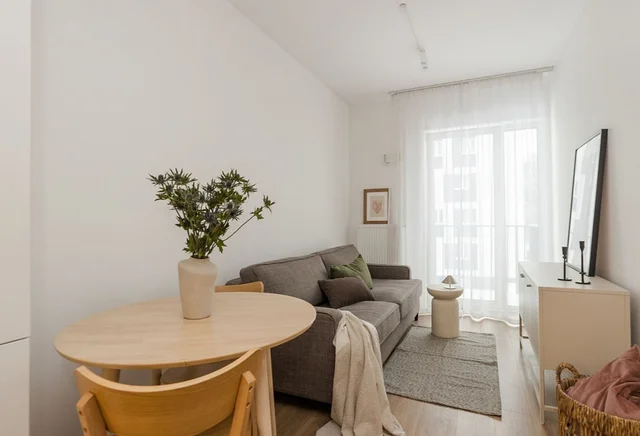 RENT FREE! Komfortowe I 2 pokoje I 33m2 na Okęciu | Balkon | Bezpośr.