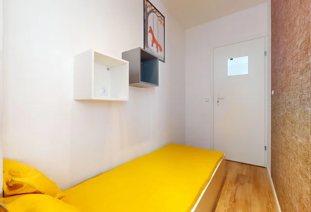 Pokój jednoosobowy #2 przy ul. Polinezyjskiej 2