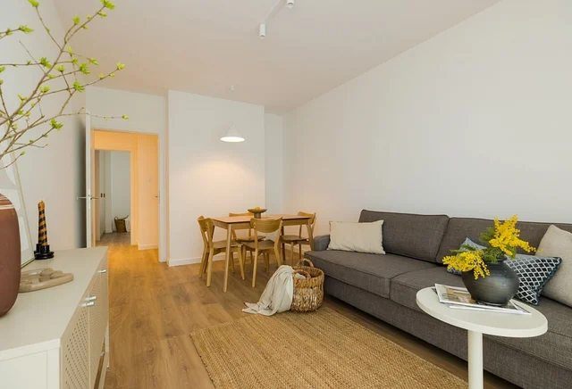 2-pokojowe | 44.7 m2 | Balkon | Internet w cenie | Bezpośrednio