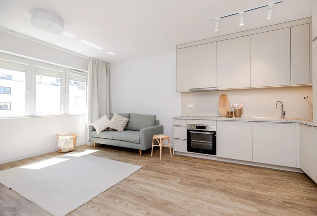 3-pokojowe | 60.2 m2 | Balkon | Internet w cenie | Bezpośrednio