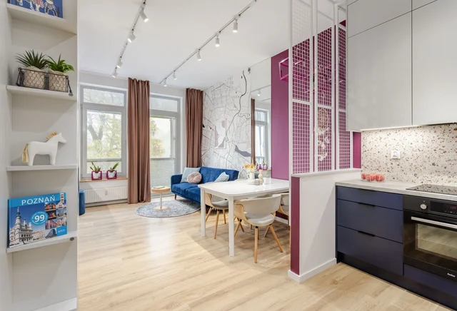 Kawalerka w Centrum przy Starym Browarze w apartamentowcu z ochroną