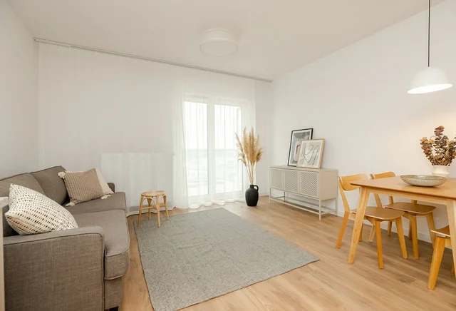 4-pokojowe | 68.4 m2 | Balkon | Internet w cenie | Bezpośrednio