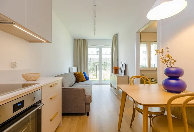 2-pokojowe | 33.18 m2 | Balkon | Internet w cenie | Bezpośrednio