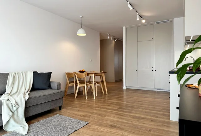 3-pokojowe | 65.0 m2 | Balkon | Internet w cenie | Bezpośrednio