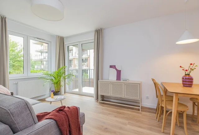3-pok | 47.93 m2 | Balkon | Bezpośrednio | Parking