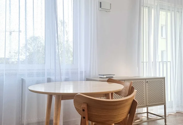 Studio | 25.9 m2 | Balkon | Internet w cenie | Bezpośrednio