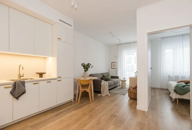 2-pokojowe | 33.82 m2 | Balkon | Internet w cenie | Bezpośrednio