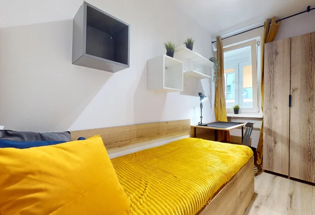 Single room #2 at Żelazna Street