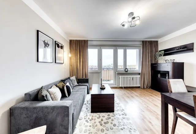 53m2/ 3 rooms/ Monte Cassino