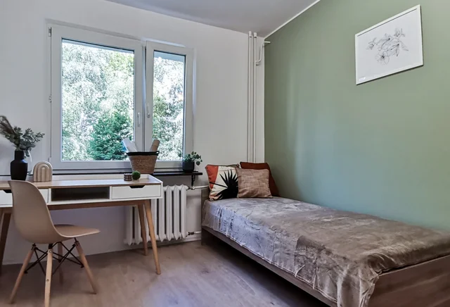 os. Dywizjonu 303 - Pokój jednoosobowy obok AKF (5)