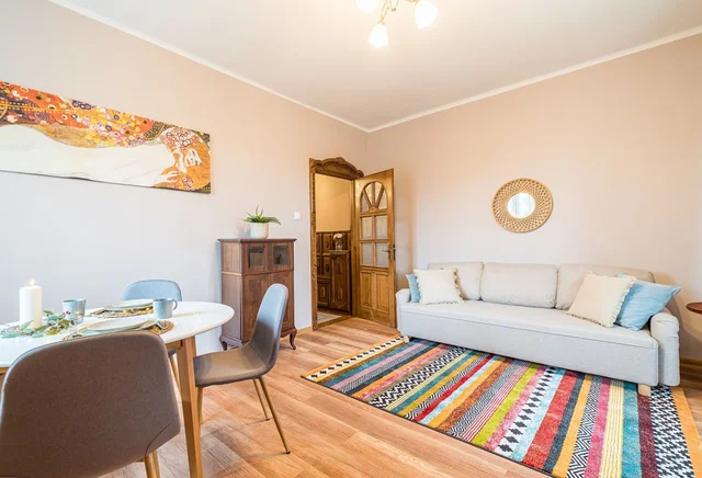 47 m2/ 2 rooms/ Nakielska