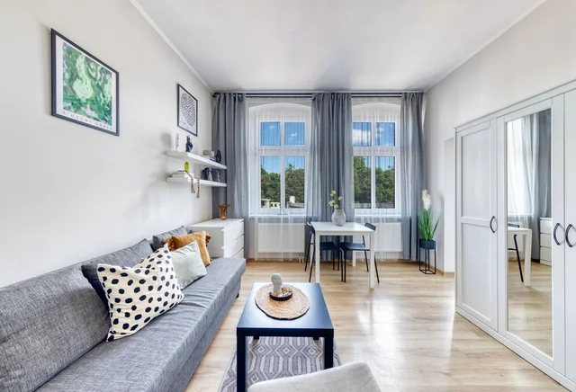 21 m2/ Studio no. 3/ Nakielska