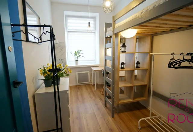 SIENKIEWICZA 29  DW. FABRYCZNY, Pokój jednoosobowy NR 2