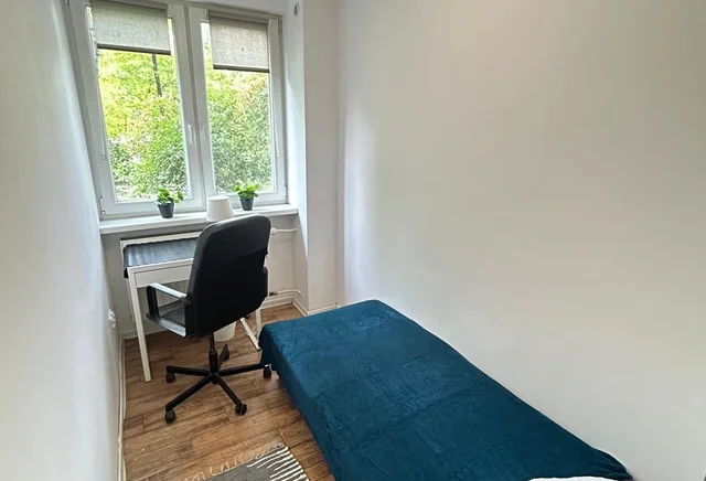 Pokój jednoosobowy #1 przy ul. Tołstoja 1