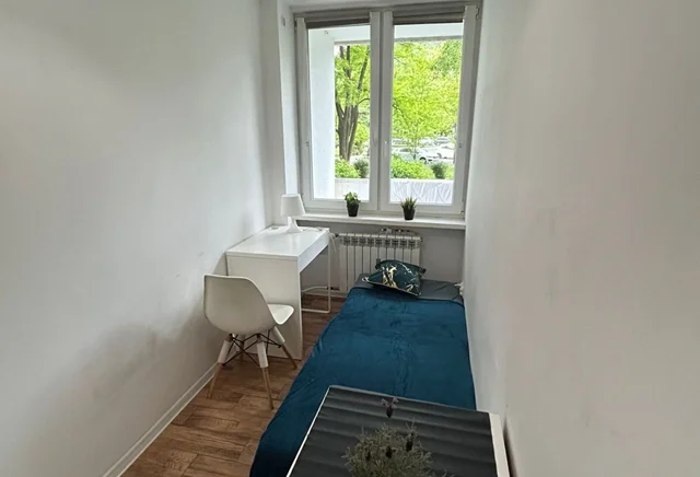 Pokój jednoosobowy #5 przy ul. Tołstoja 1