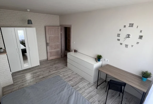 Pokój jednoosobowy nr 1 Sienkiewicza 29