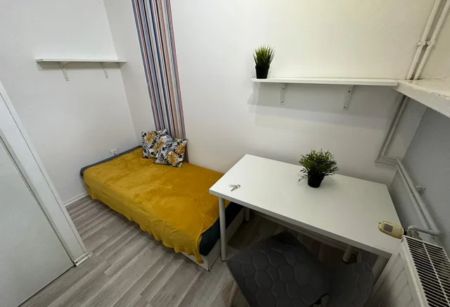 Pokój jednoosobowy #1 przy ul. Wita Stwosza 17b [DLA KOBIET]