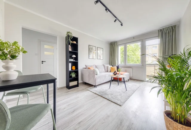 35 m²/ 2 rooms/ Okrzeja