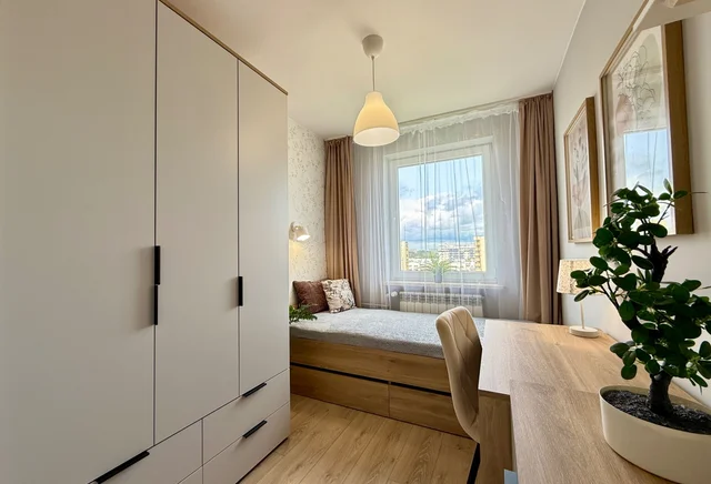 Room no. 1 - Łagowska 2, METRO BEMOWO