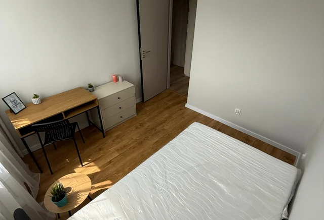 Pokój jednoosobowy PREMIUM nr 1 Chabrów 20