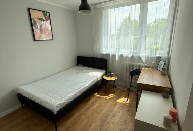 Pokój jednoosobowy PREMIUM nr 1 Chabrów 20