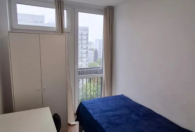 Single room #3 at Krochmalna Street 3
