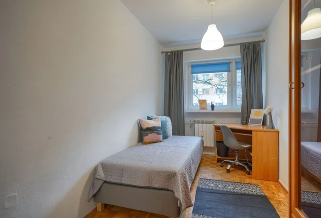 Single Room No. 1, Baleya 8