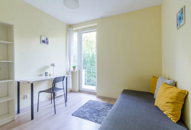 Кімната № 2, вулиця Кшеменецька 6А