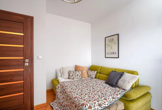 Wynalazek 2A m 7 Room 1