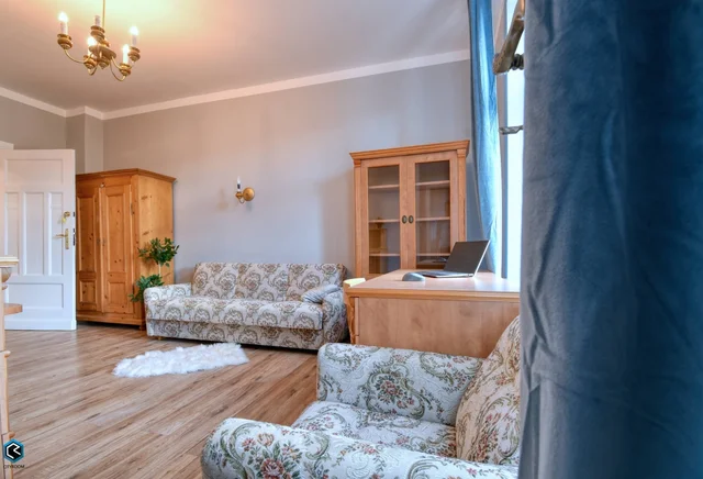 | Studio apartment 25m2 | City Center | Półwiejska Street 35 |
