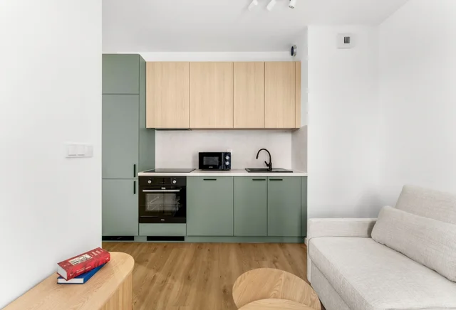 Aleja Pokoju 83F - 2-room, balcony, high standard