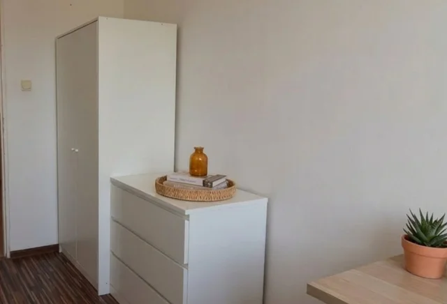 Single room for rent – Rataje | Orła Białego Housing Estate 80