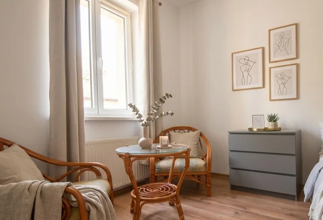 | Cozy studio apartment in Starołęka | 24m2 | separate kitchen |