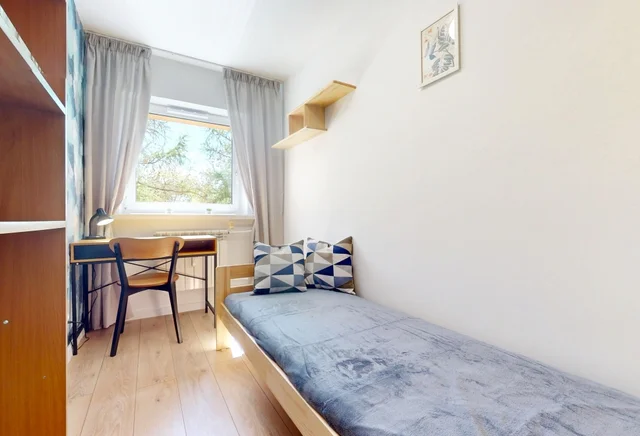 Pokój jednoosobowy #2 przy ul. Gorlickiej 15a