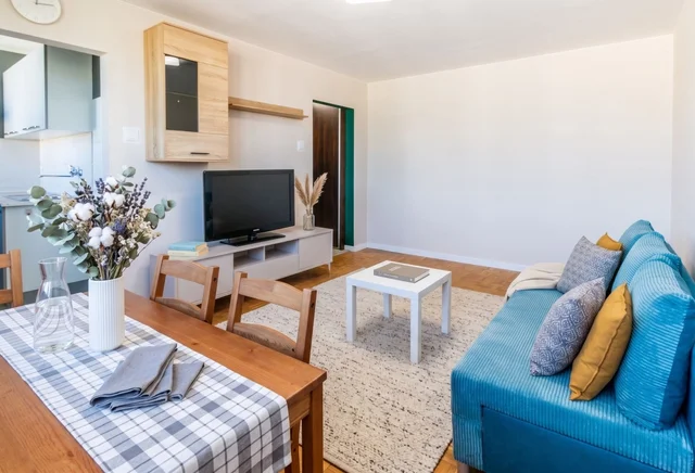 Krzywickiego 63, 2-room apartment