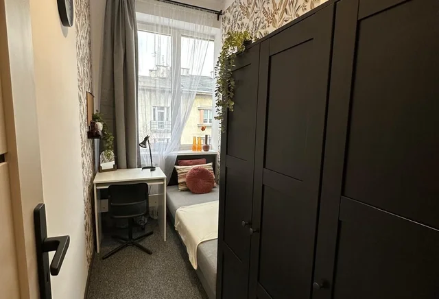Chopin Street 3/10a (single room no. 1)