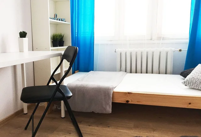 Pokój 1-os. z panoramicznym widokiem na miasto